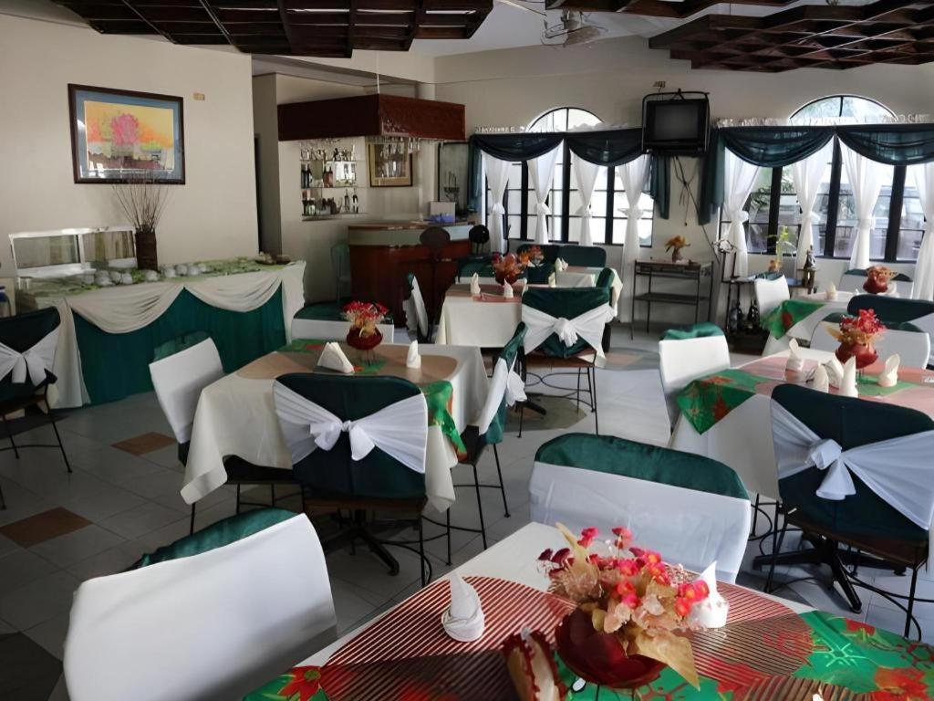 La Esperanza Hotel Kalibo Kültér fotó